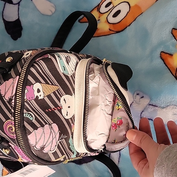 Betsy Johnson Black Print Dracula Puppy Treats Kitsch Mini Backpack - Picture 5 of 5
